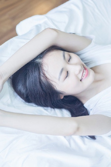 美妇厨房双飞